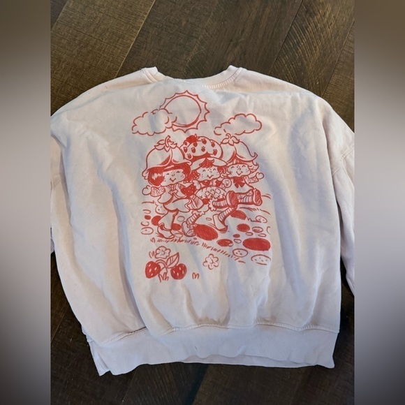 Sweaters - Strawberry Shortcake Sweatshirt